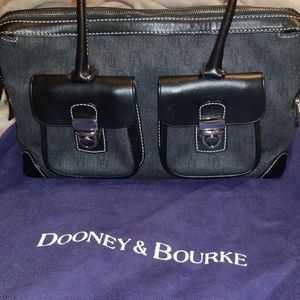 Dooney & Bourke shoulder bag